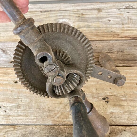 Vintage Hand Crank Shoulder Breast Drill Egg Beater Antique - Picture 6 of 8